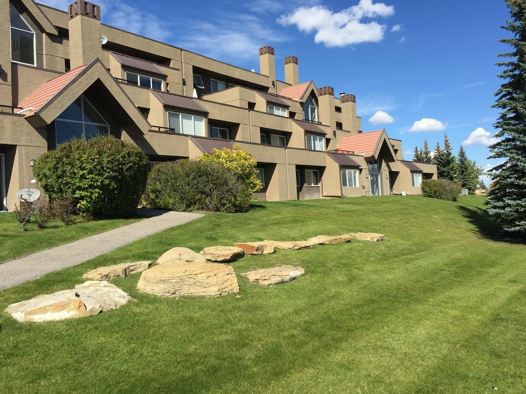 Olympic Suites YYC Exterior foto